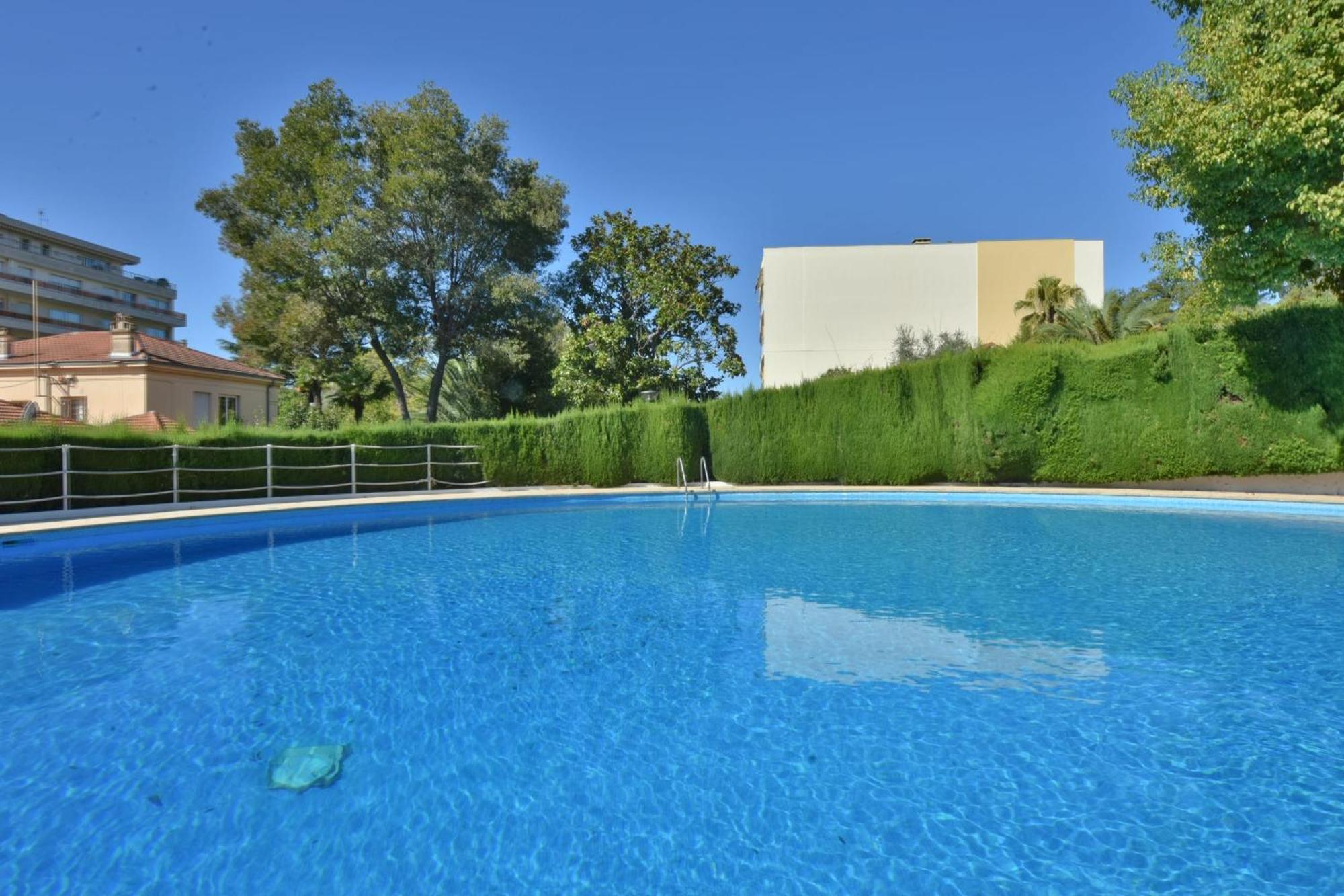 Close To Downtown Cannes Swimming Pool And Sea View 外观 照片